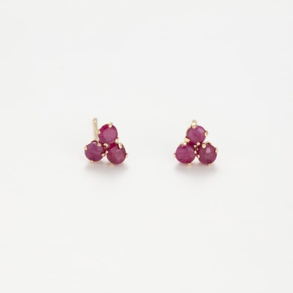 Boucle d oreilles  Trio étincelant de rubis  À bas prix